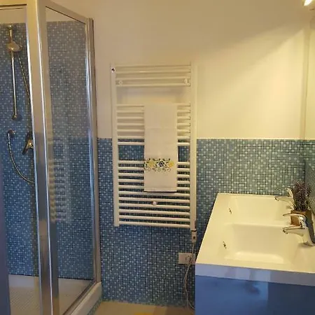 Mare E Monti Di Simonetta 스포토르노